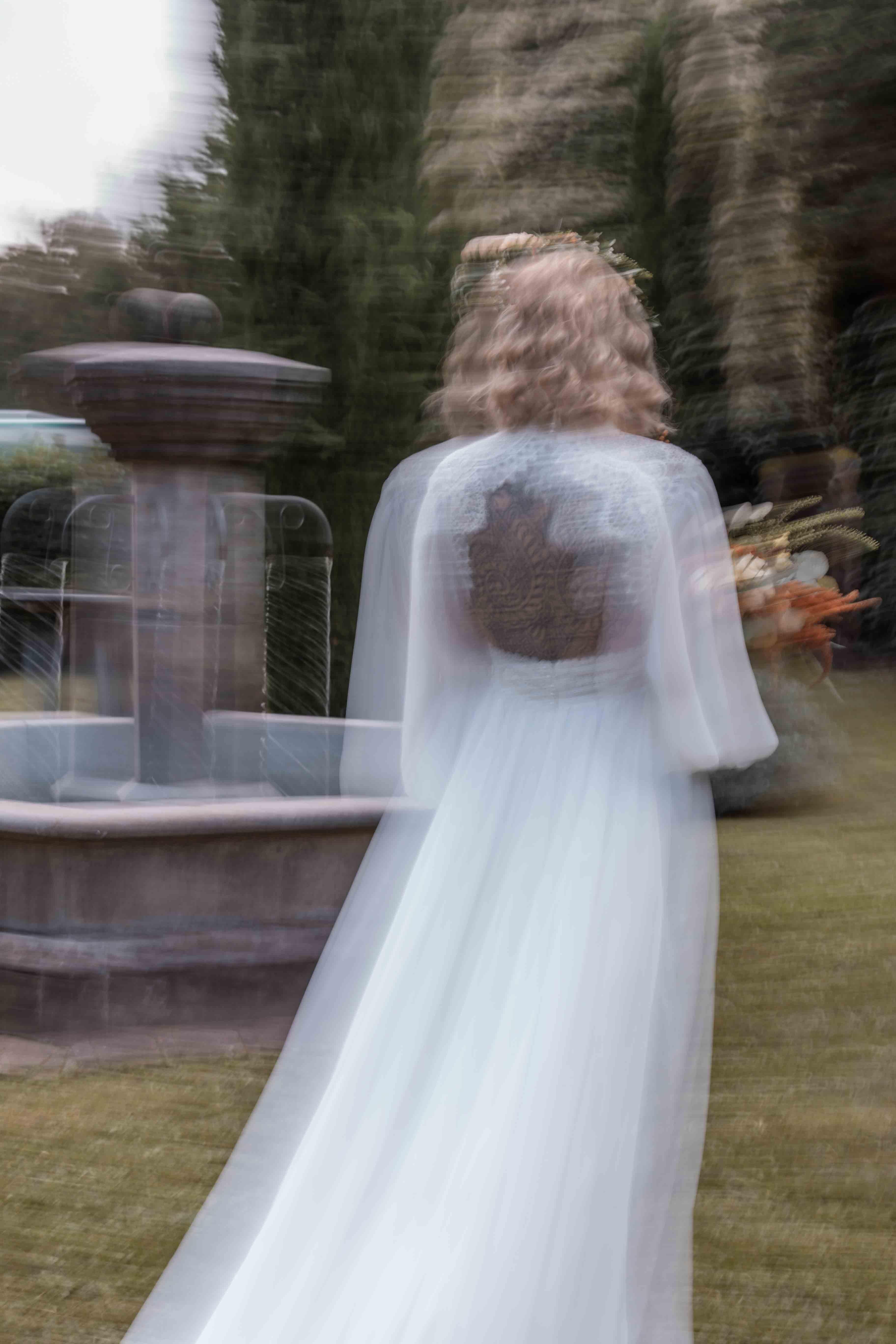 Hochzeitsfoto stilistisch unscharf mit Braut