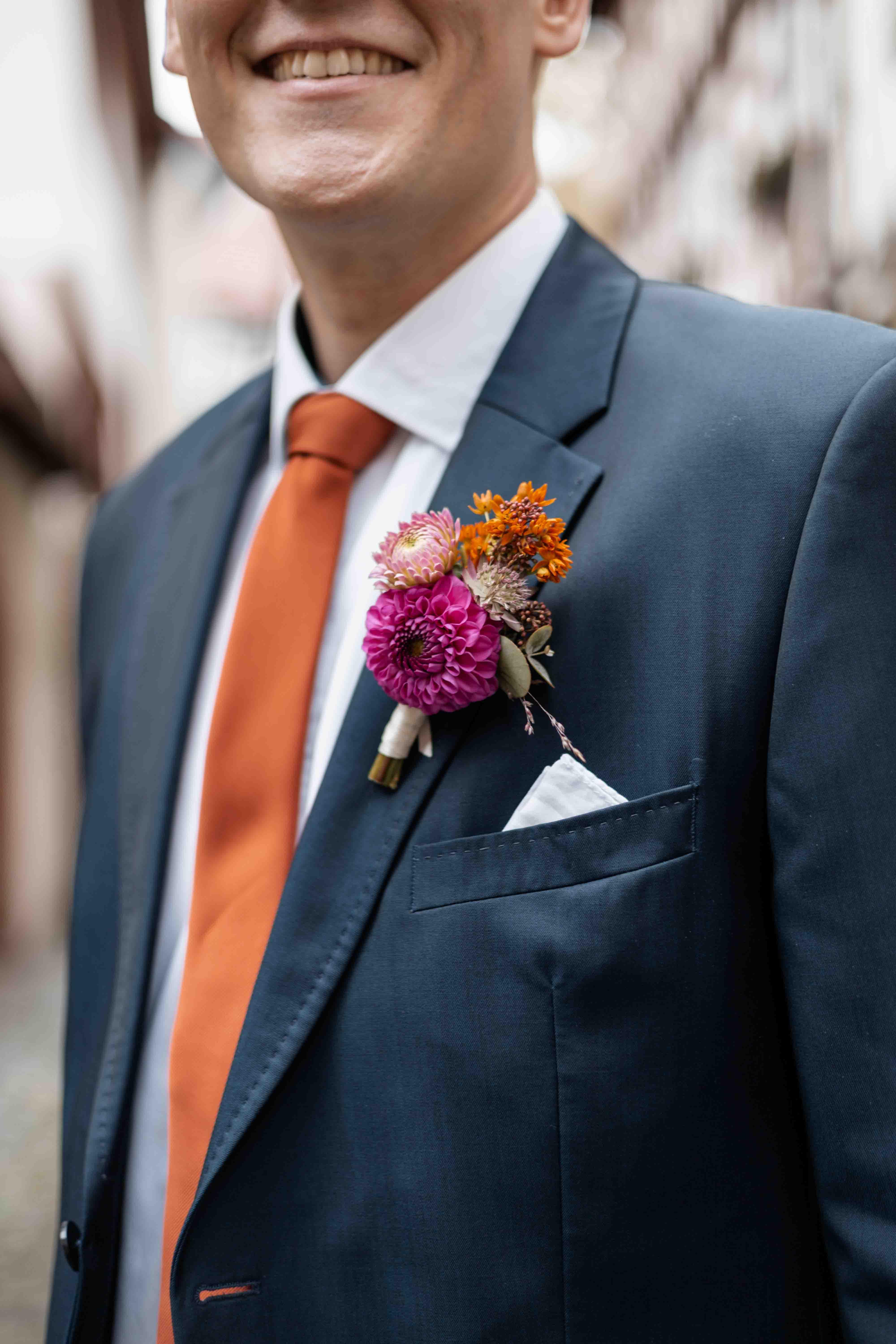 Hochzeitspaar Standesamt Weinheim - Fotografie und Videografie - Julie Weddings