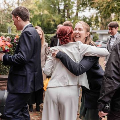 Hochzeitspaar Standesamt Weinheim - Fotografie und Videografie - Julie Weddings