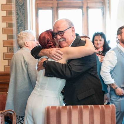Hochzeitspaar Standesamt Weinheim - Fotografie und Videografie - Julie Weddings