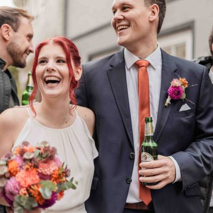 Hochzeitspaar Standesamt Weinheim - Fotografie und Videografie - Julie Weddings