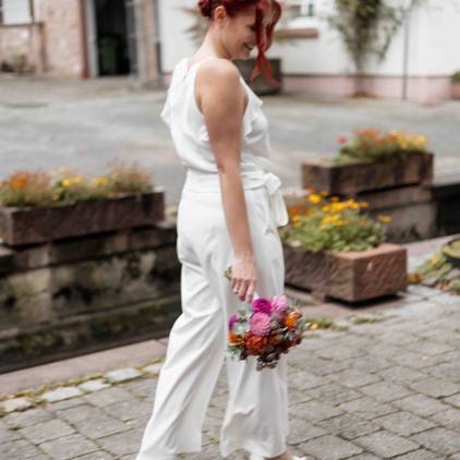 Hochzeitspaar Standesamt Weinheim - Fotografie und Videografie - Julie Weddings